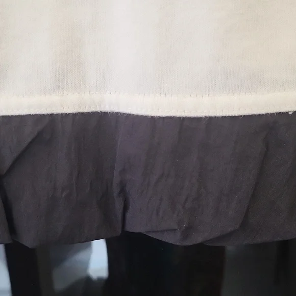 WILL BE GONE SOON) NNWOT) "Baseline Solid tee black/white - Picture 11 of 16